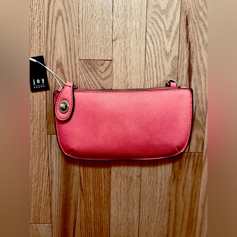 Perfect for Spring Summer🌺 NWT, Susan Joy Mini Crossbody Clutch, coral color